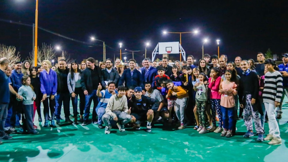 Se inauguró un nuevo polideportivo en Santa Lucía, un espacio clave para las familias