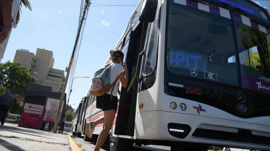 La UTA amenaza con PARO de colectivos en San Juan