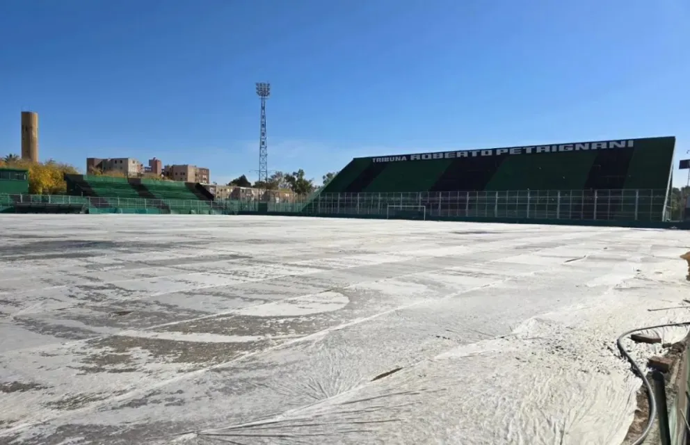 San Martín renovó por completo el césped del Hilario Sánchez y se prepara para el Torneo Clausura