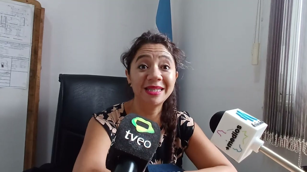 Entrevista : En el programa Los Cronistas de la Mañana en Radio Alas dialogaron con dirigente de Adicus sobre la situacion salarial de los Docentes Universitarios